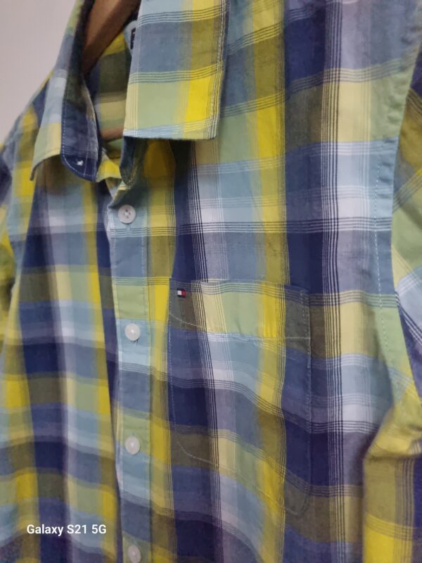 Chemise Tommy Hilfiger garçon jaune multicolor – Image 2